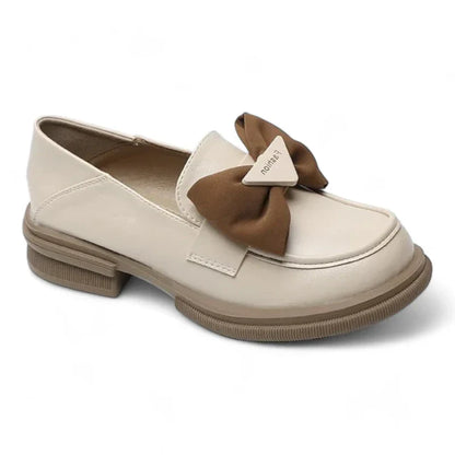 Orthopädischer Damenmokassin mit Schleife verziert