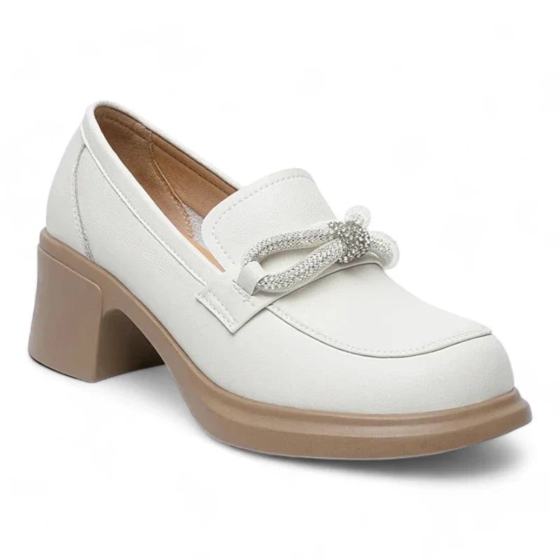 Elegante orthopädische Ledermokassins für Damen mit Komfortabsatz