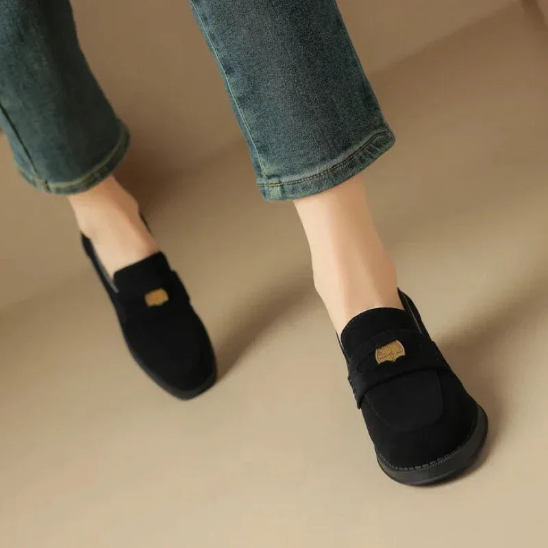 elegante orthopädische Damenmokassins aus Wildleder