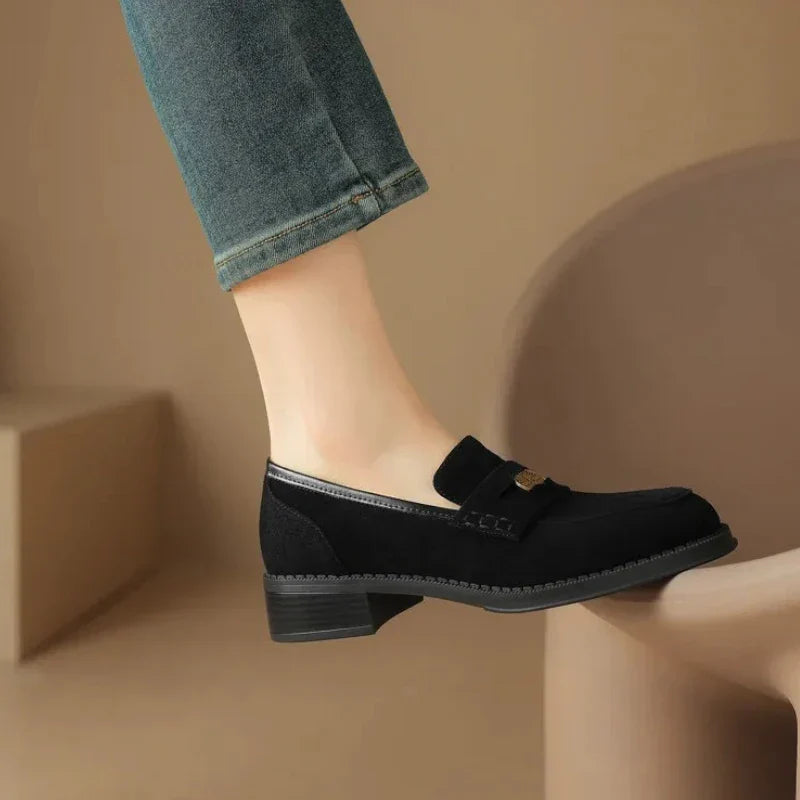 elegante orthopädische Damenmokassins aus Wildleder