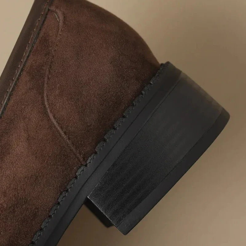 elegante orthopädische Damenmokassins aus Wildleder