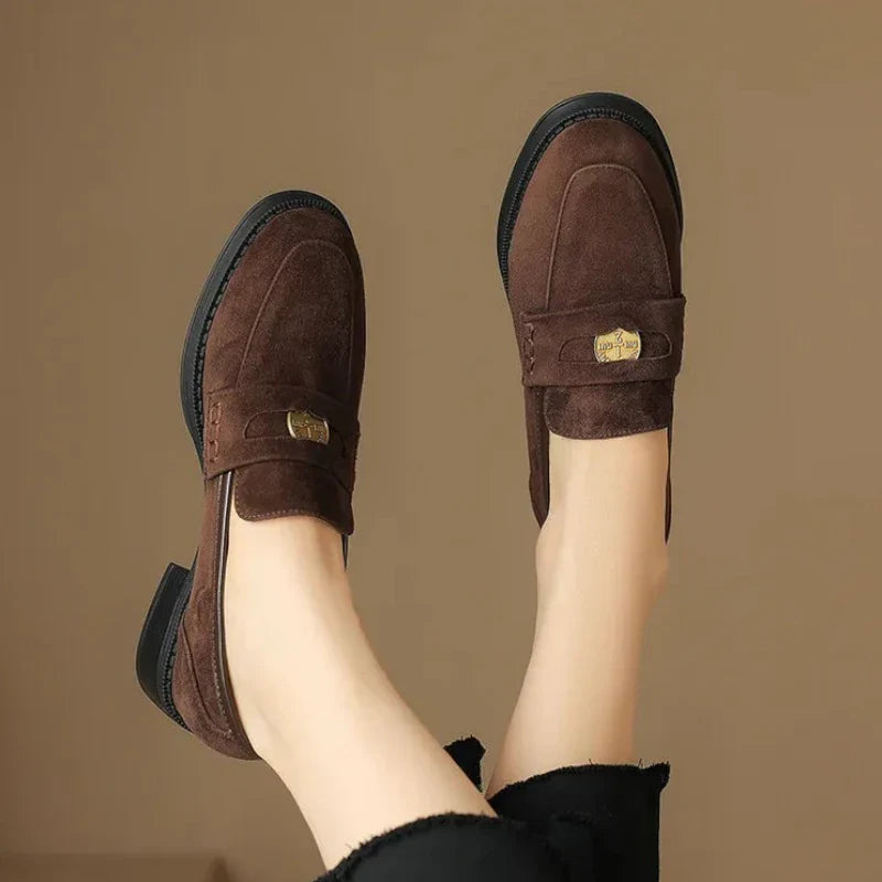 elegante orthopädische Damenmokassins aus Wildleder