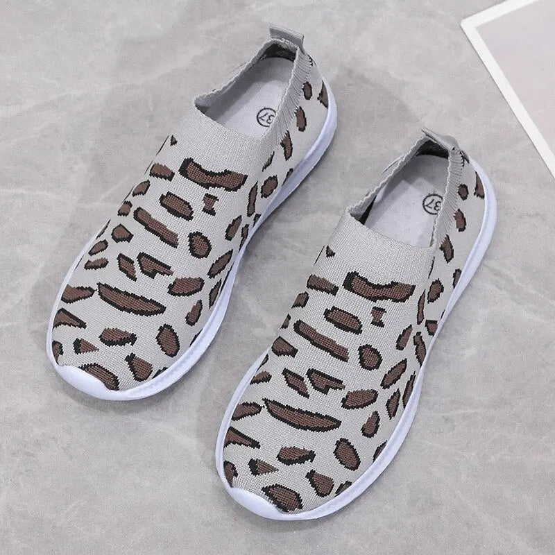 Eleganter orthopädischer Leopard für Damen