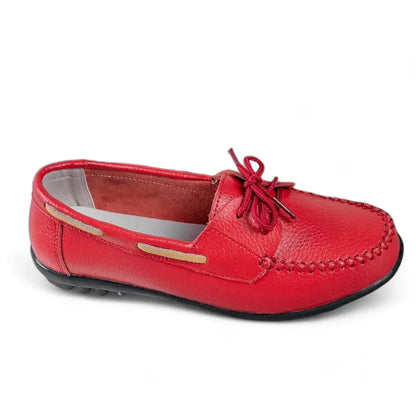 Orthopädische flache Ledermokassins für Damen mit Schnürsenkeln