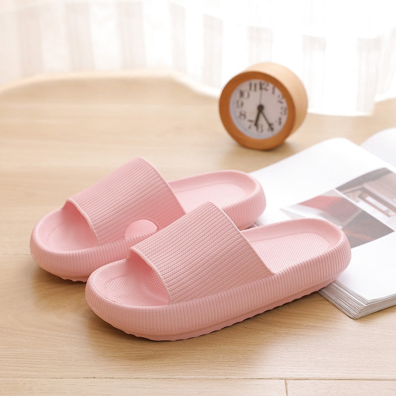 Weiche Sandalen für Damen und Herren