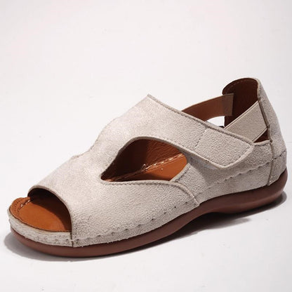 Stylische orthopädische Damenschuhe mit niedrigem Absatz – Moosty