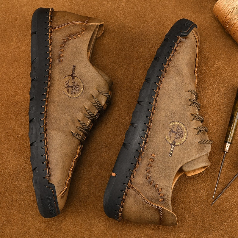 Handgefertigte Leder-Loafer für Herren