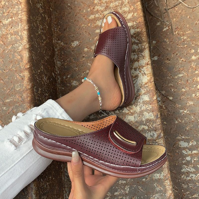 Weiche Plateausandalen für Damen – Swift
