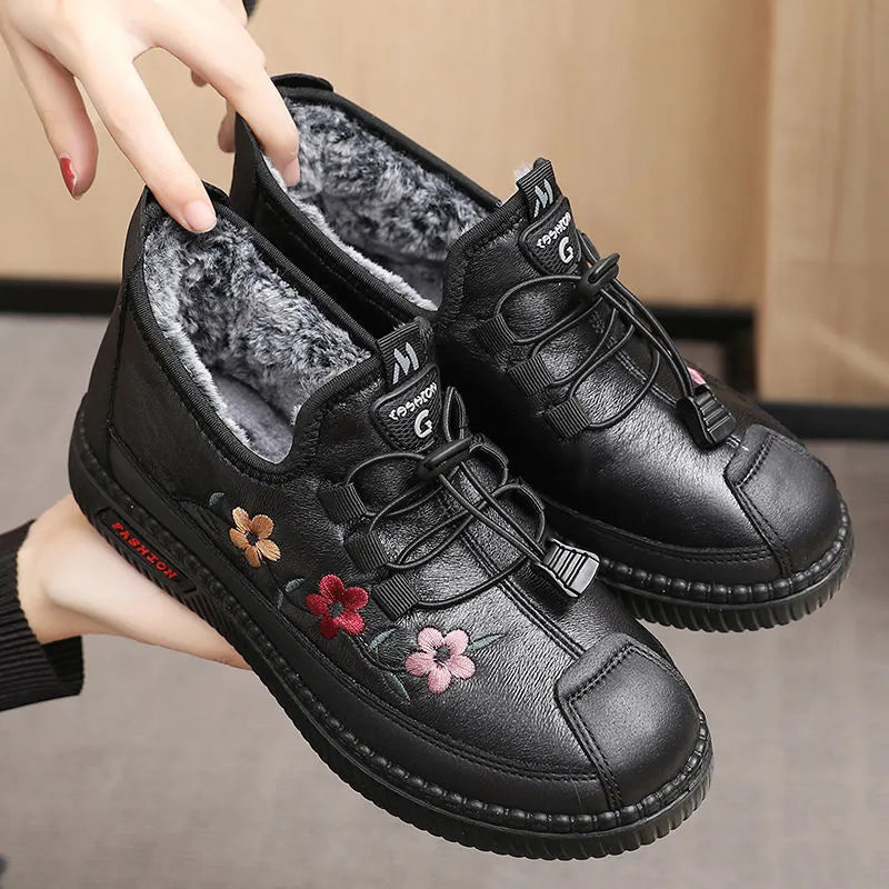 Elegante orthopädische Hausschuhe für Damen - Skully vereint Komfort und Stil