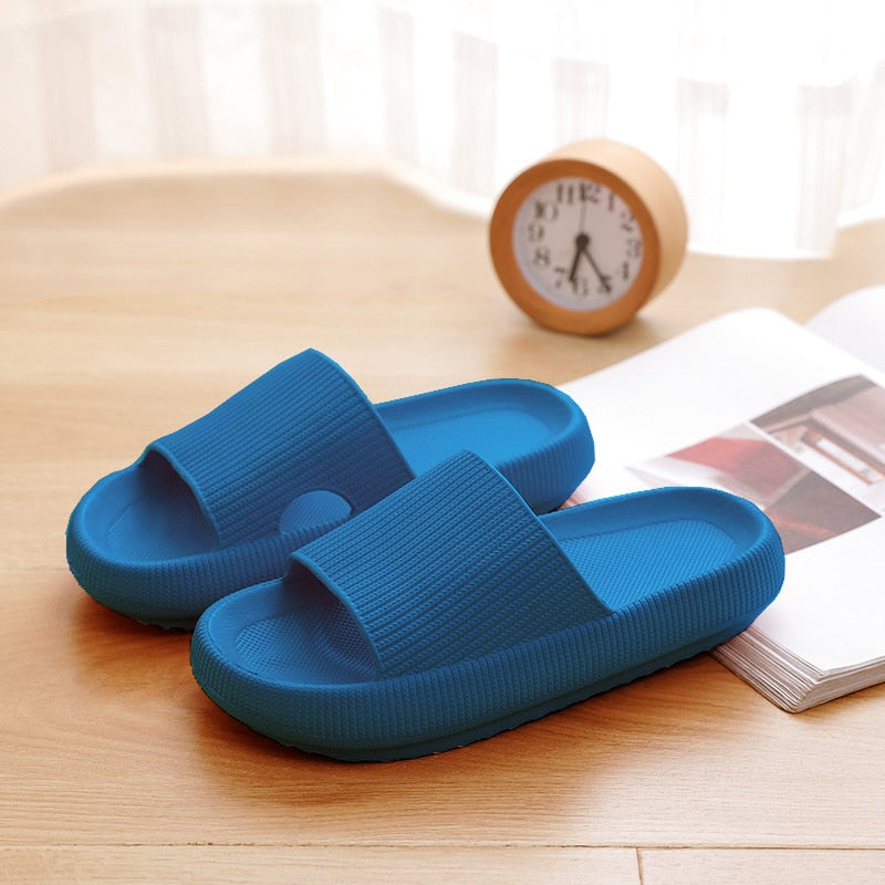 Weiche Sandalen für Damen und Herren