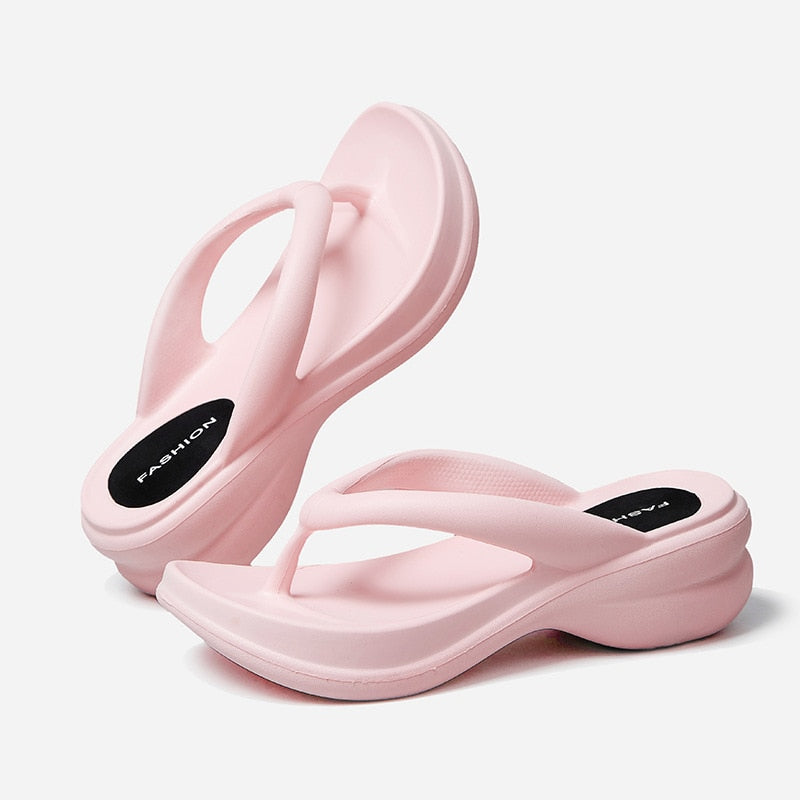 Strand-Flip-Flops mit Keilabsatz für Damen – Synda