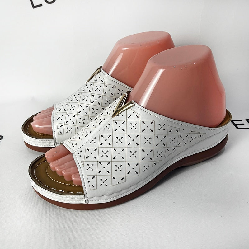 Damen-Sandalen mit Metallkeilabsatz – Panek