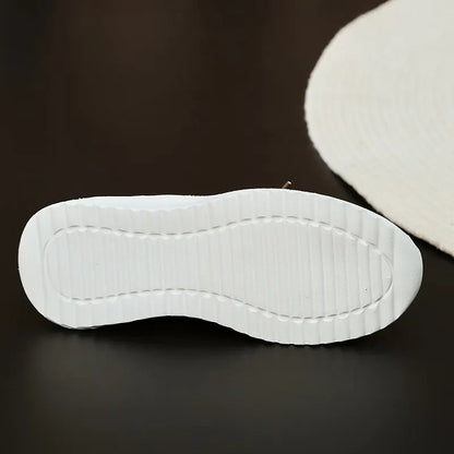 Stylische Damen-Sneaker im trendigen Leoparden-Design