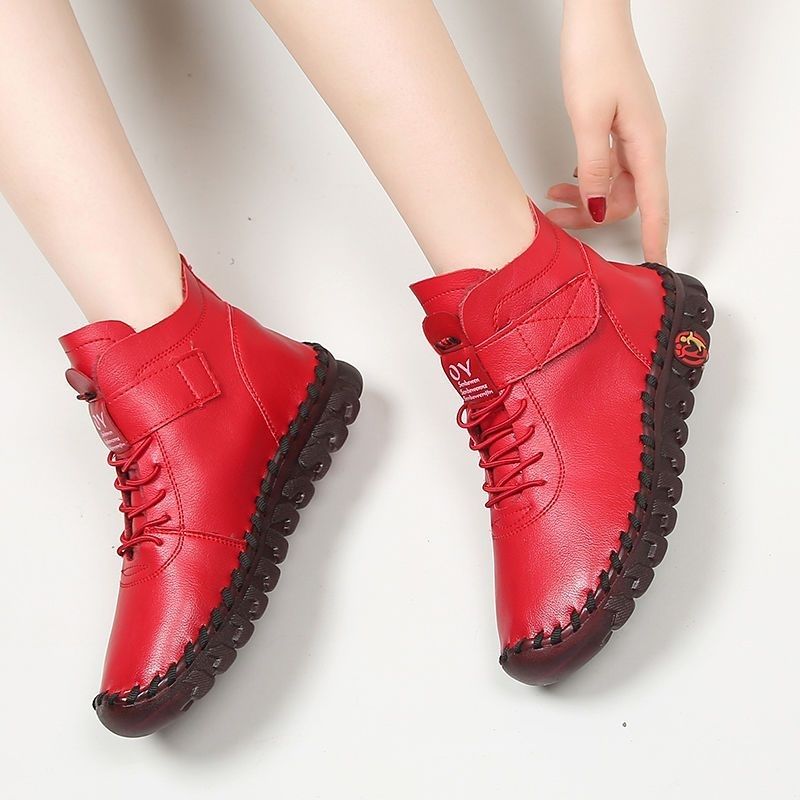 Elegante orthopädische Damenschuhe - stilvolles galaktisches Glamour