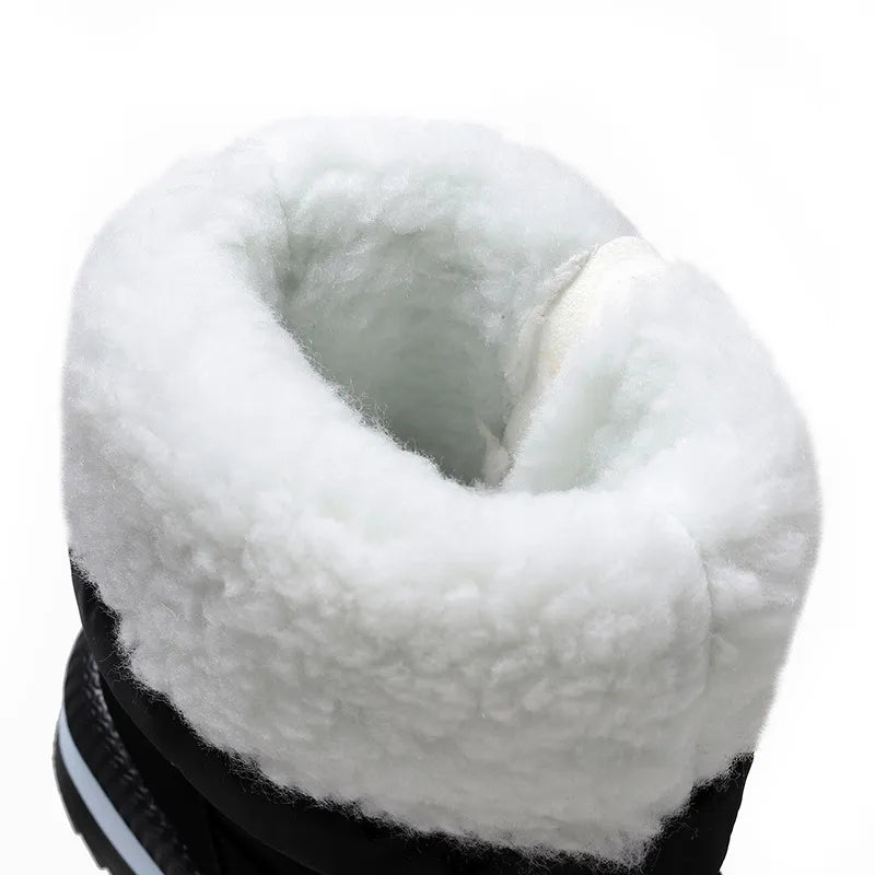 Jiffy Plateau Stiefel für Damen - Stil und Komfort vereint!