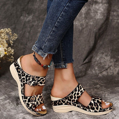 Bequeme und stilvolle Damensandalen mit Keilplateau - Fanny für optimalen Komfort