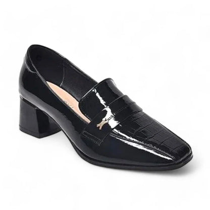 Elegante Damenmokassins mit Komfort und glänzenden Lacklederabsätzen