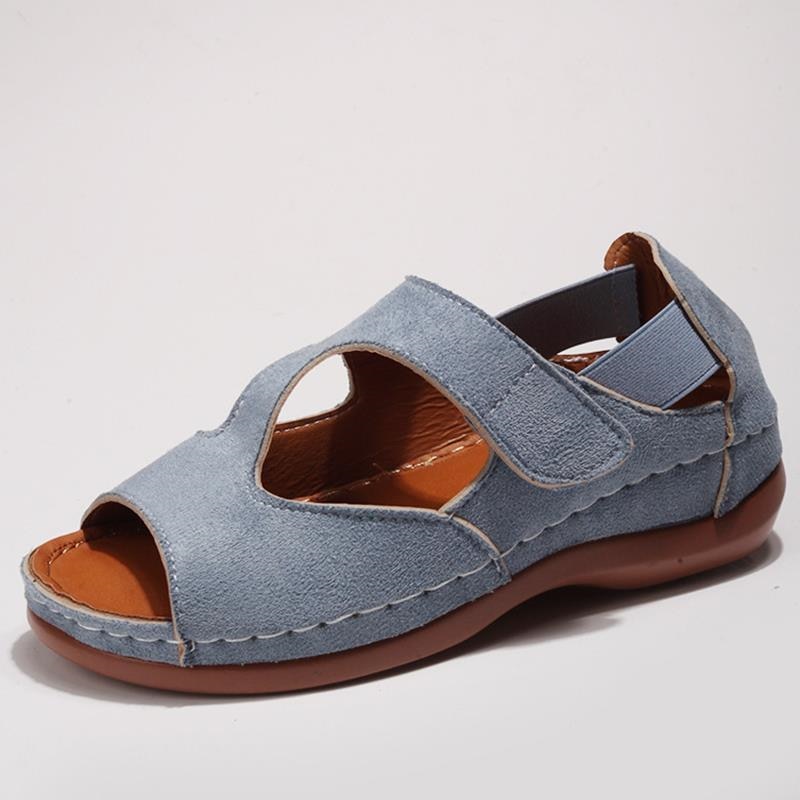 Stylische orthopädische Damenschuhe mit niedrigem Absatz – Moosty