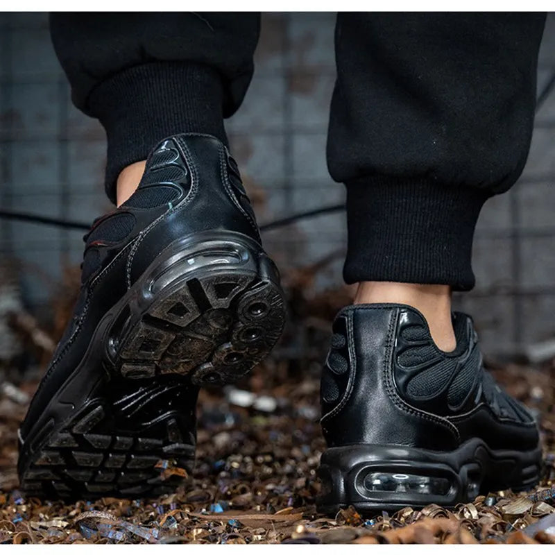 Stylische Sicherheitschuhe im Hai-Design