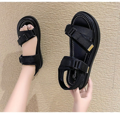 Bequeme orthopädische Sandale