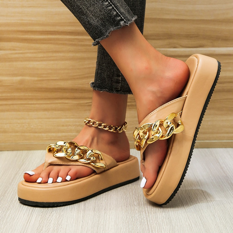 Goldene Freizeitsandalen für Damen – Damol