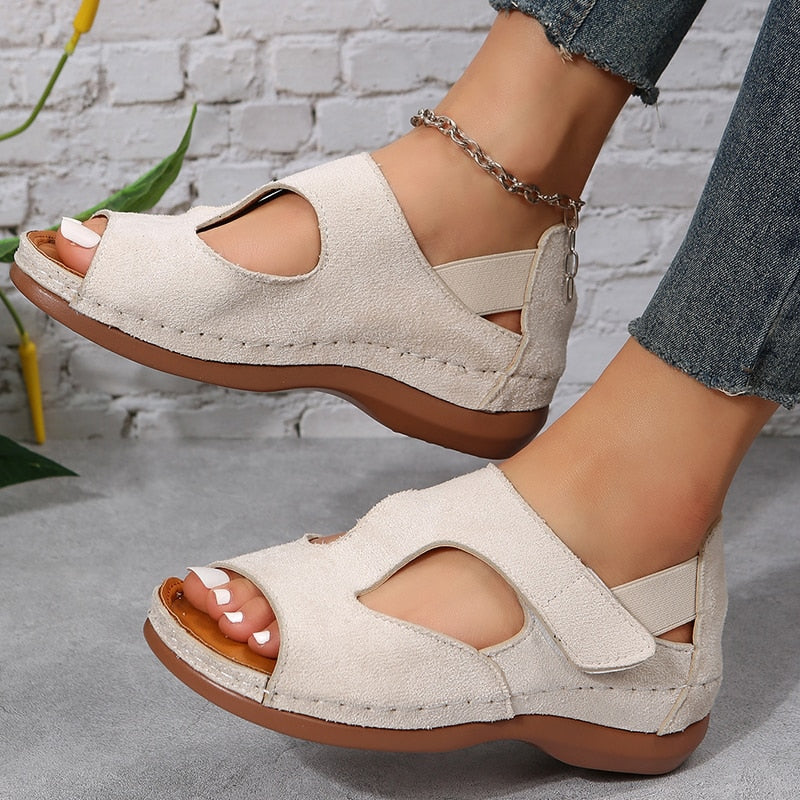 Elegante Damen-Keilsandalen - Symla Kollektion