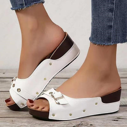 Elegante Slip-On Keilsandalen für Damen - Gazonna