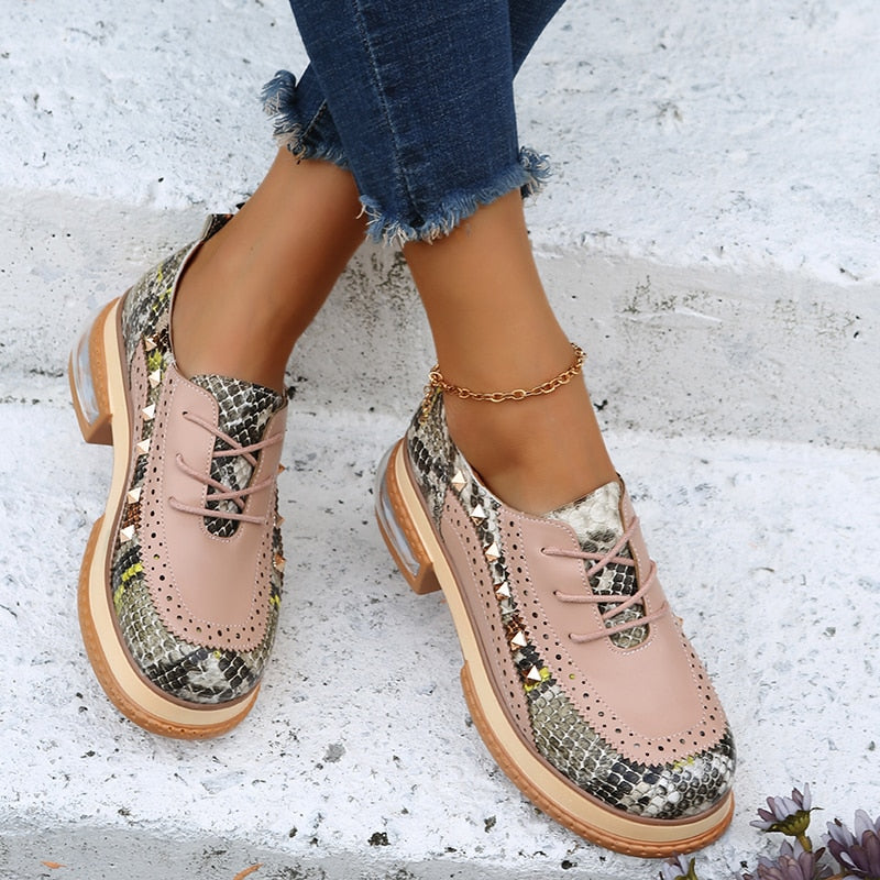 Orthopädische Vintage-Oxfords im britischen Stil