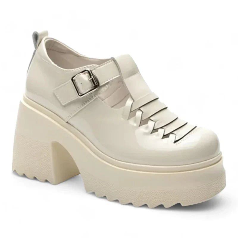 Elegante Lackleder-Mokassins für Damen mit bequemen hohen Absätzen