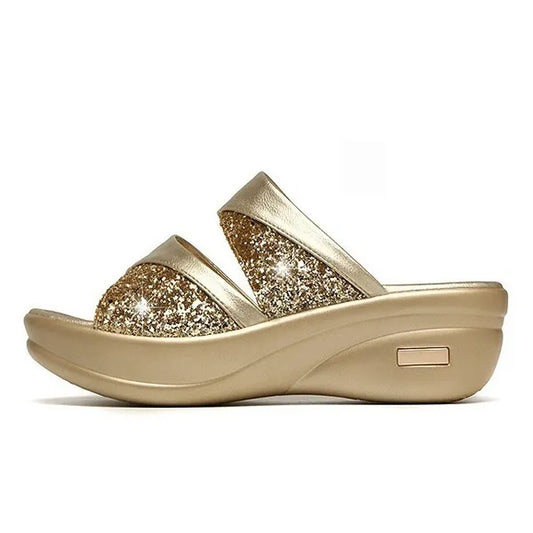 Bequeme und stilvolle orthopädische Damensandalen von GoldenConfort
