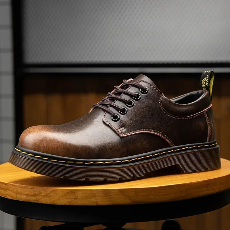 Elegante Herren-Leder-Schuhe mit orthopädischer Unterstützung von Martin