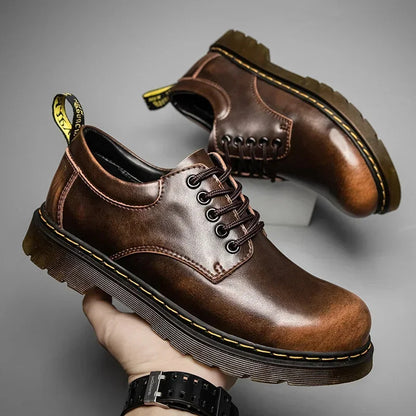 Elegante Herren-Leder-Schuhe mit orthopädischer Unterstützung von Martin