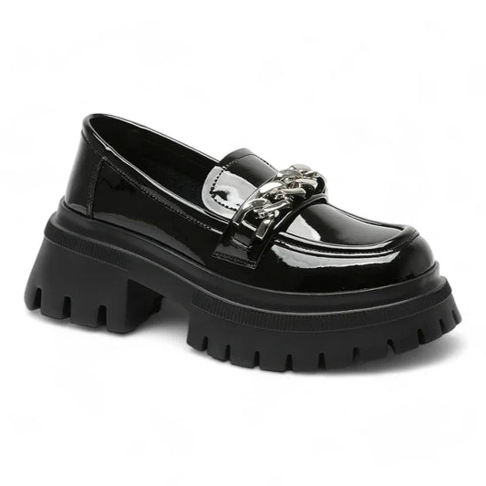 Stylische Damen-Lackmokassins mit bequemen Keilabsatz für optimalen Tragekomfort