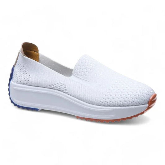 Stylische orthopädische Damenmokassins mit Komfort-Keilsohle