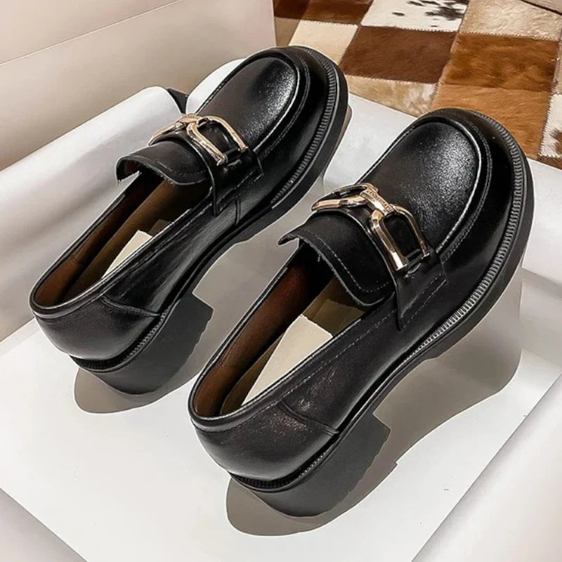 Elegante Damen-Mokassins aus hochwertigem Spaltleder für optimalen Komfort