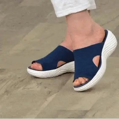 Bequeme orthopädische Sandalen für Frauen