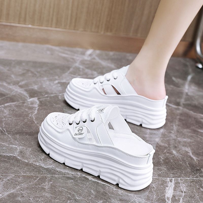 Leichte, atmungsaktive Damenschuhe mit dicken, perforierten Sohlen