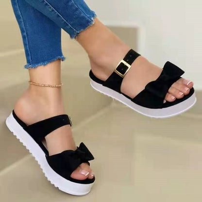 Stylische orthopädische Damensandalen mit komfortabler offener Zehenpartie
